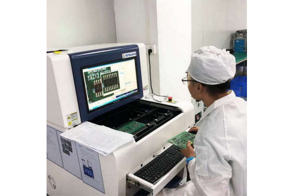 SMT工廠對于貼片加工的質(zhì)量要求